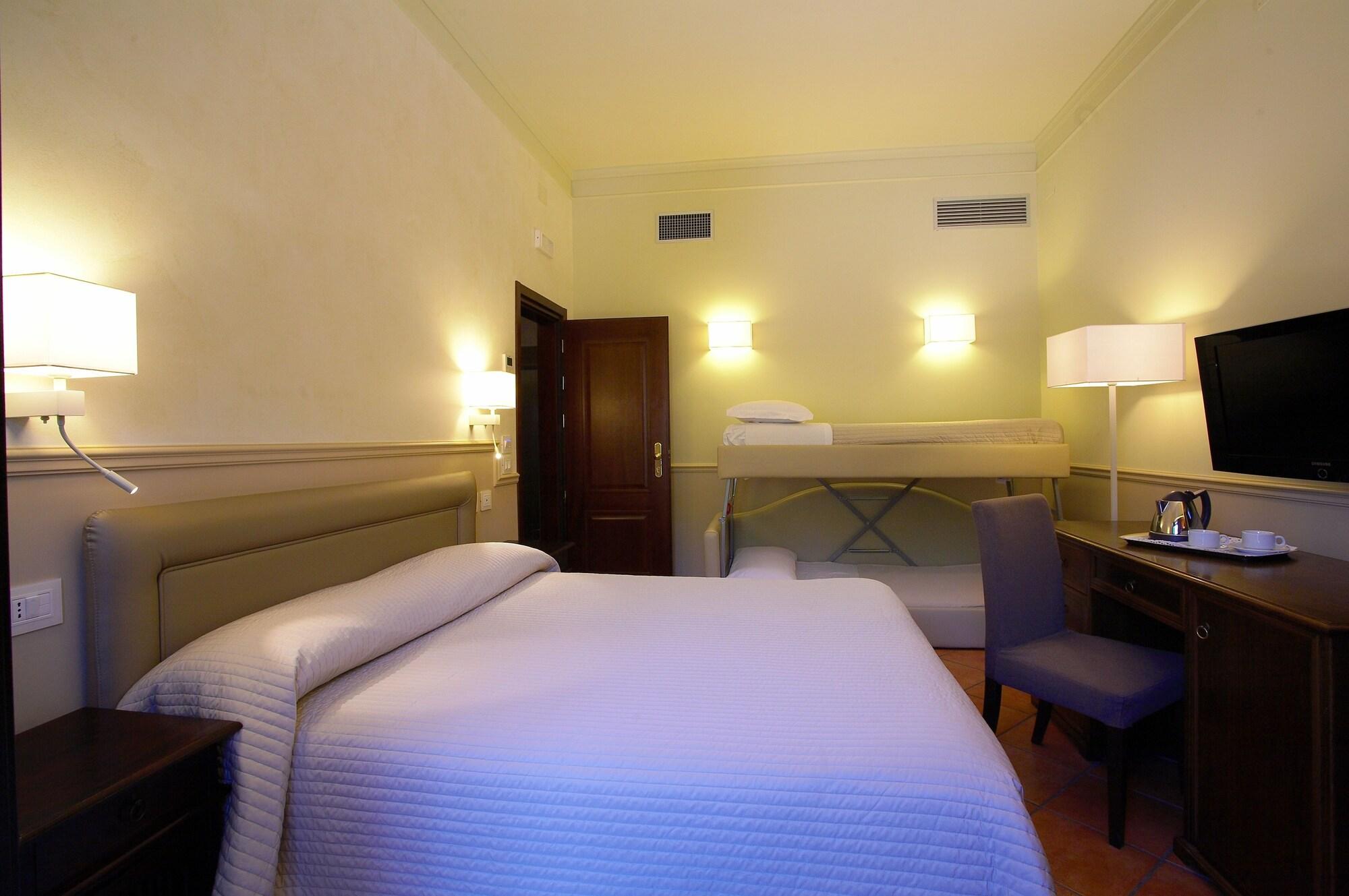 Airone Wellness Hotel Zafferana Etnea Exterior photo